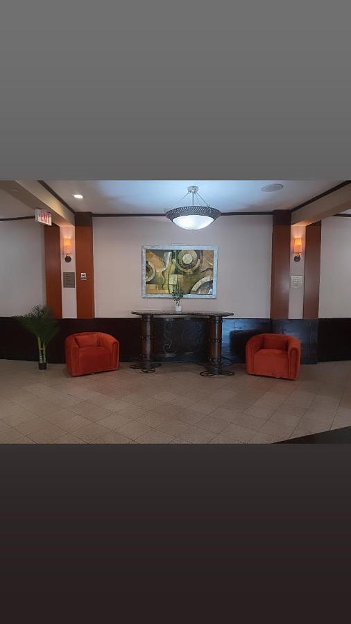Clarion Hotel & Suites Mount Laurel Exterior foto